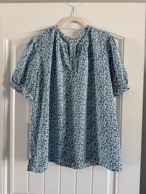 Blue Dot Print Short Sleeve Blouse